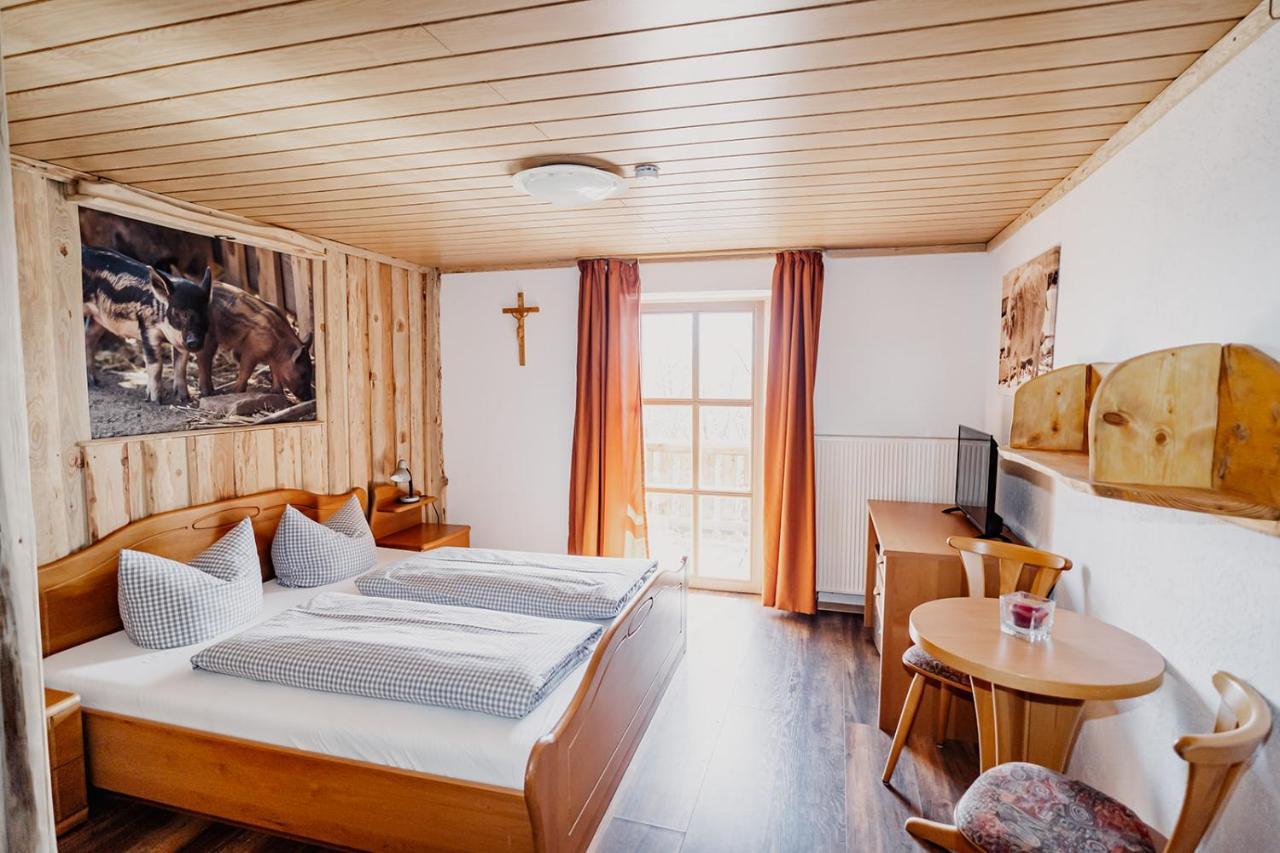 Landhotel Zum Matthiasl Bischofsreut Esterno foto