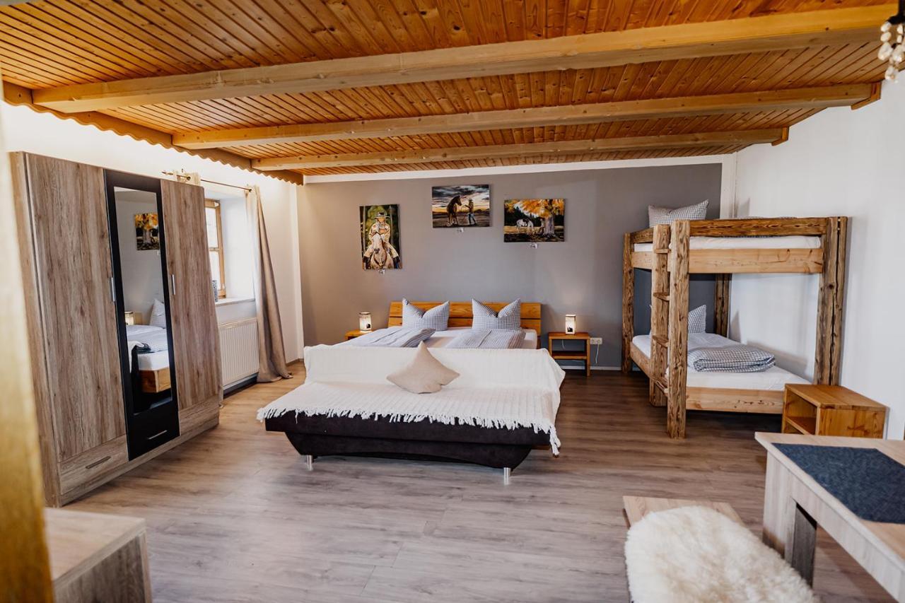 Landhotel Zum Matthiasl Bischofsreut Esterno foto