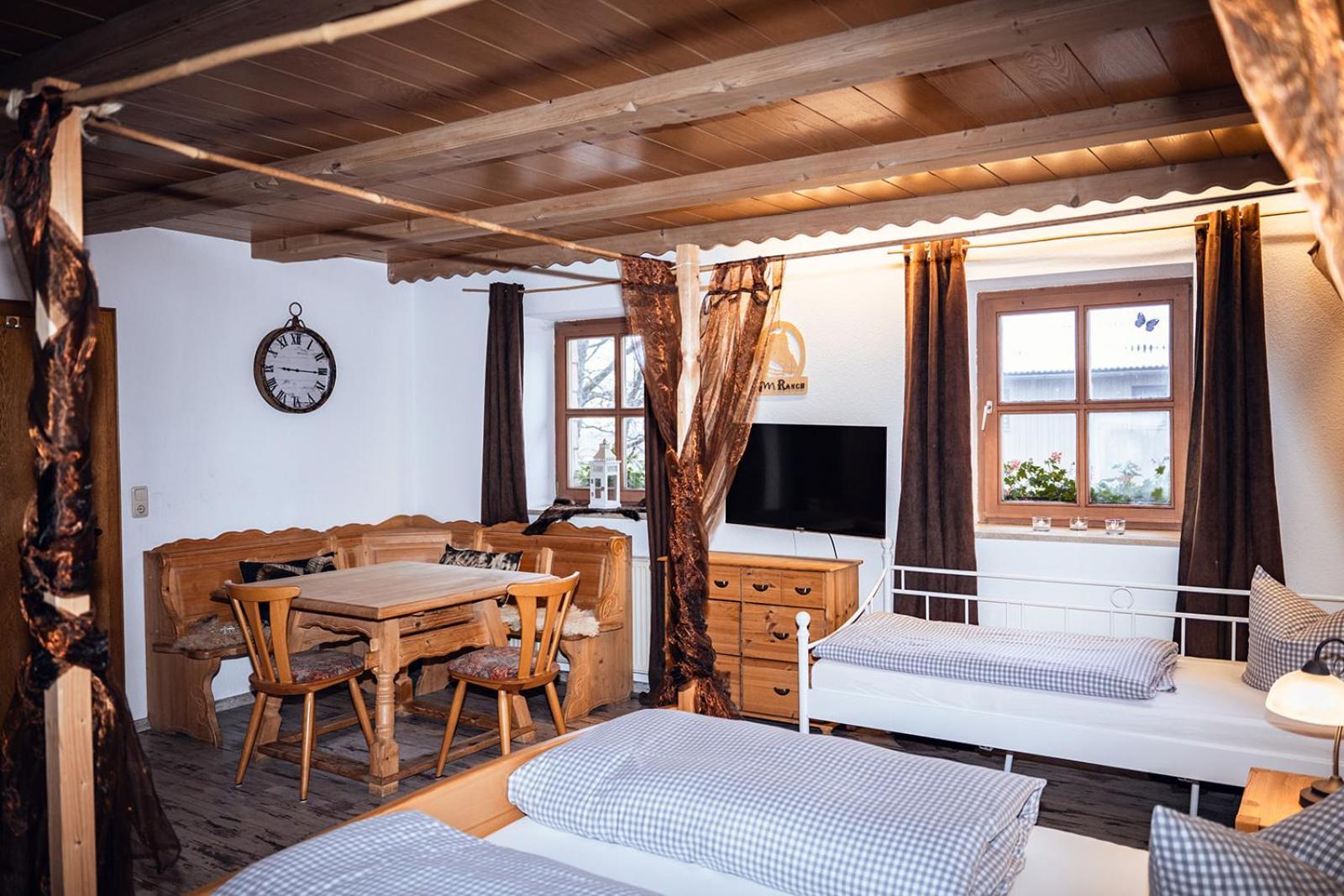 Landhotel Zum Matthiasl Bischofsreut Esterno foto