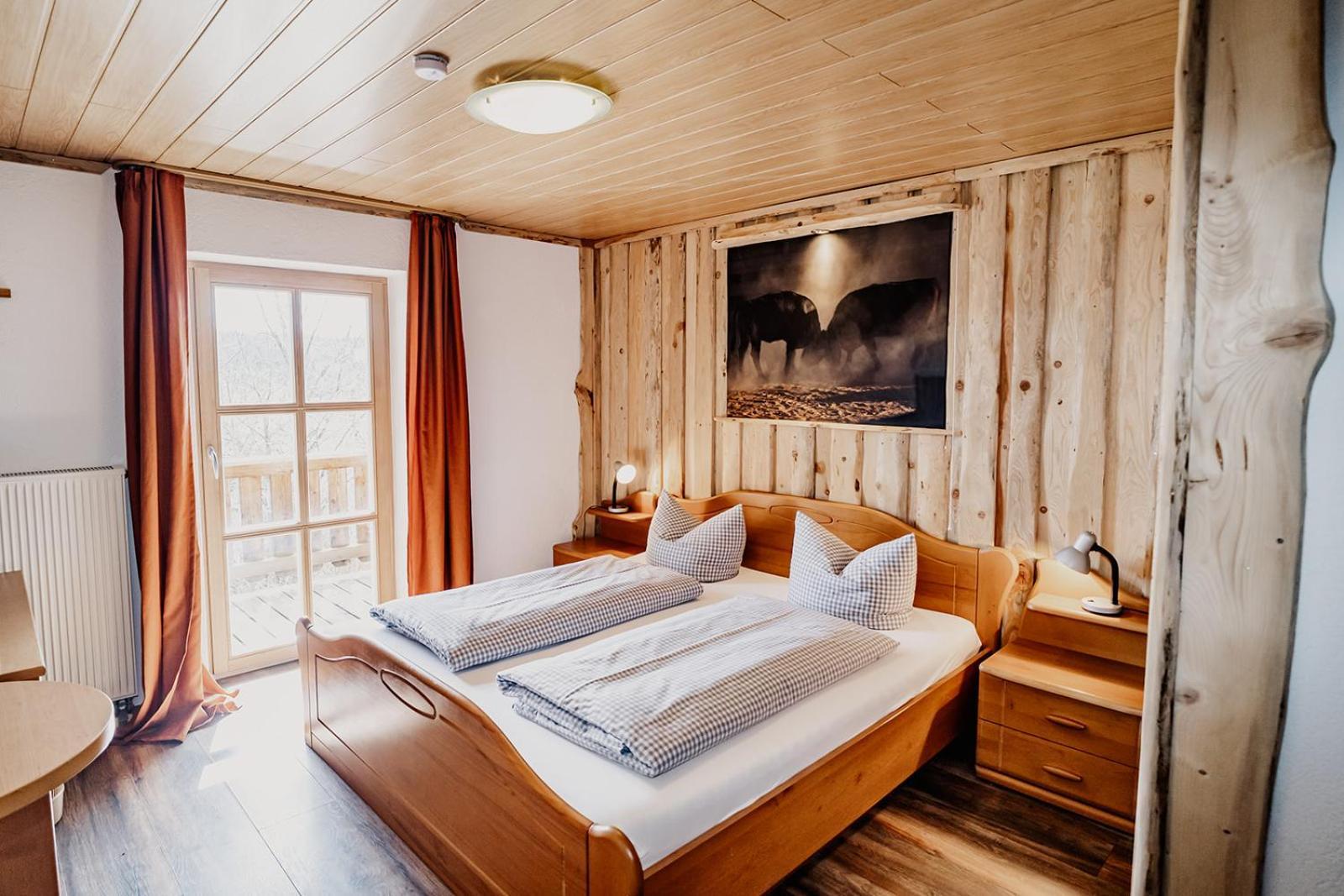 Landhotel Zum Matthiasl Bischofsreut Esterno foto
