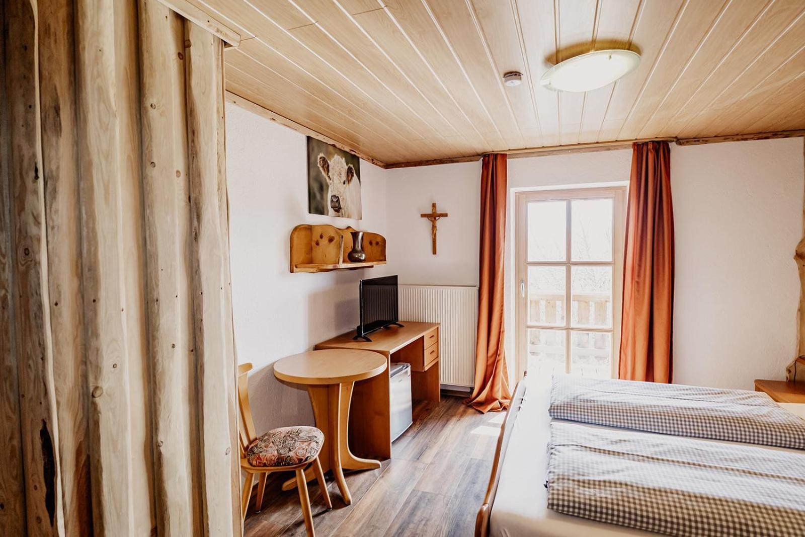 Landhotel Zum Matthiasl Bischofsreut Esterno foto